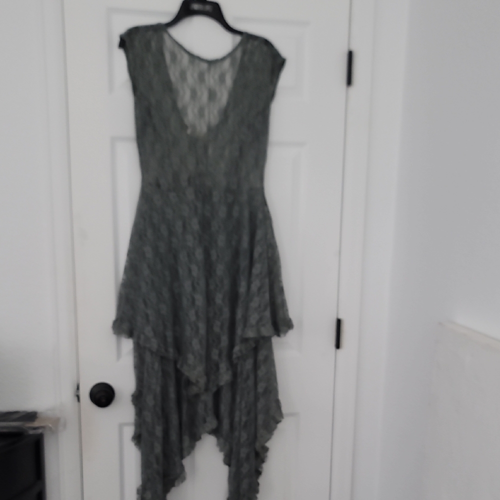 Chic Asymmetrical Lace Dress in Gray